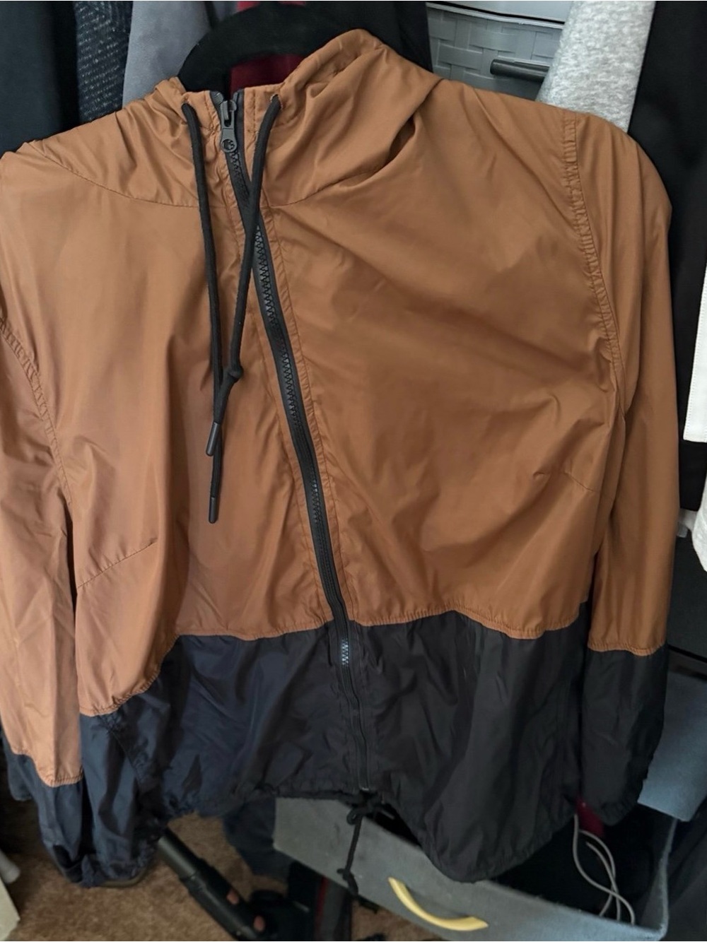 Men's Two-Tone Windbreaker Jacket - Brown/Black